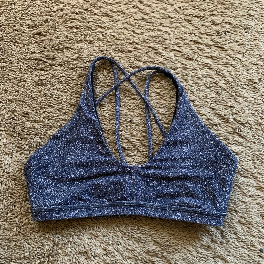 Lululemon sport bra